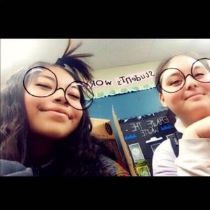 Meet your Posher, Desiree